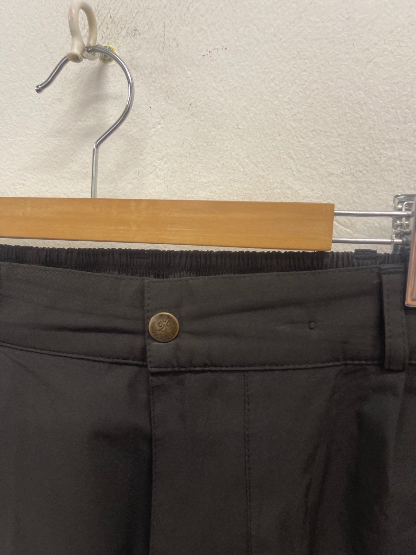 Fabulous PROQUIP Gold Waterproof Trousers UK XL Black Leg 29” ES609