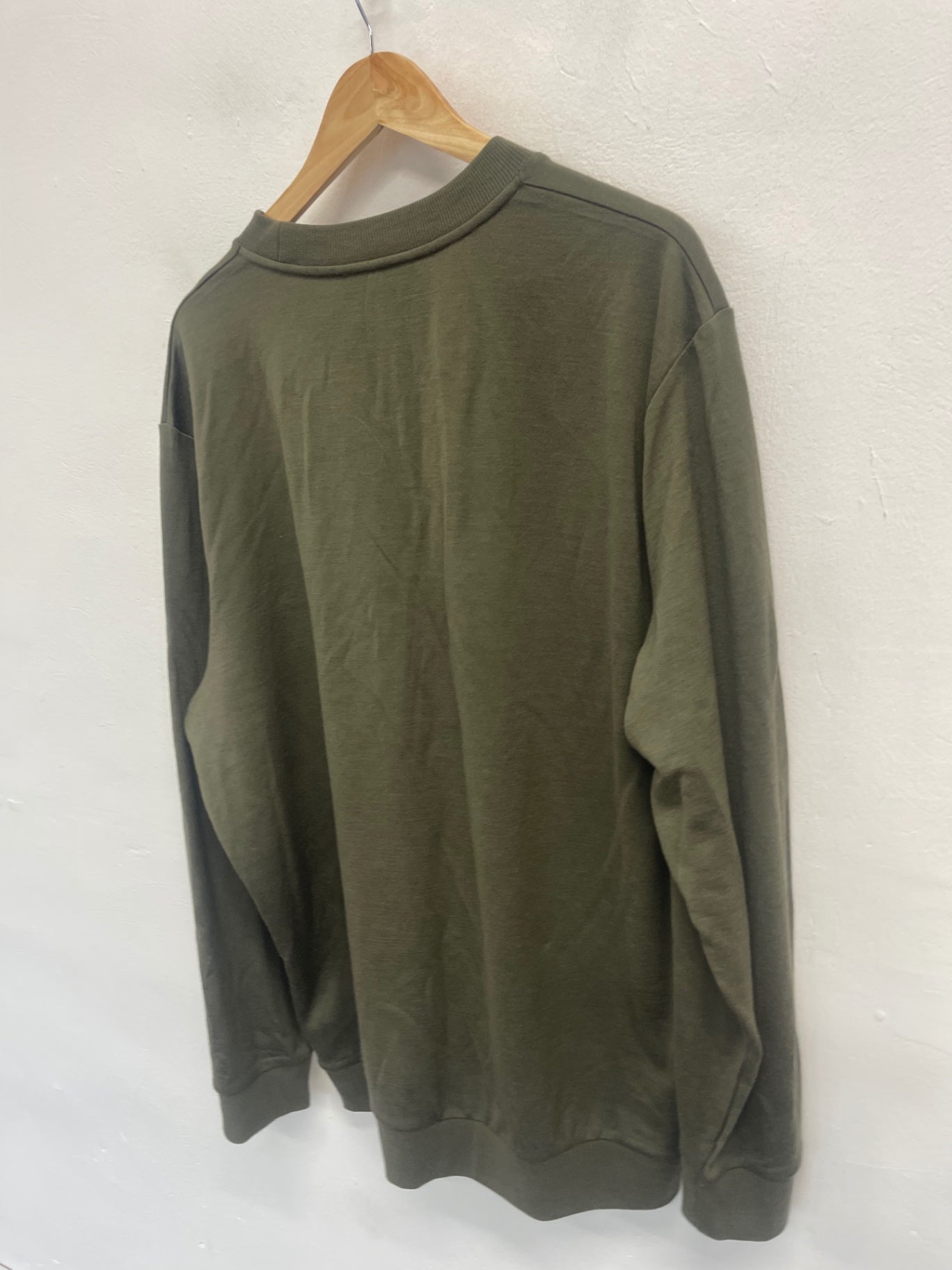 Fabulous icebreaker wool mid layer Sweater XL Olive Green ES609