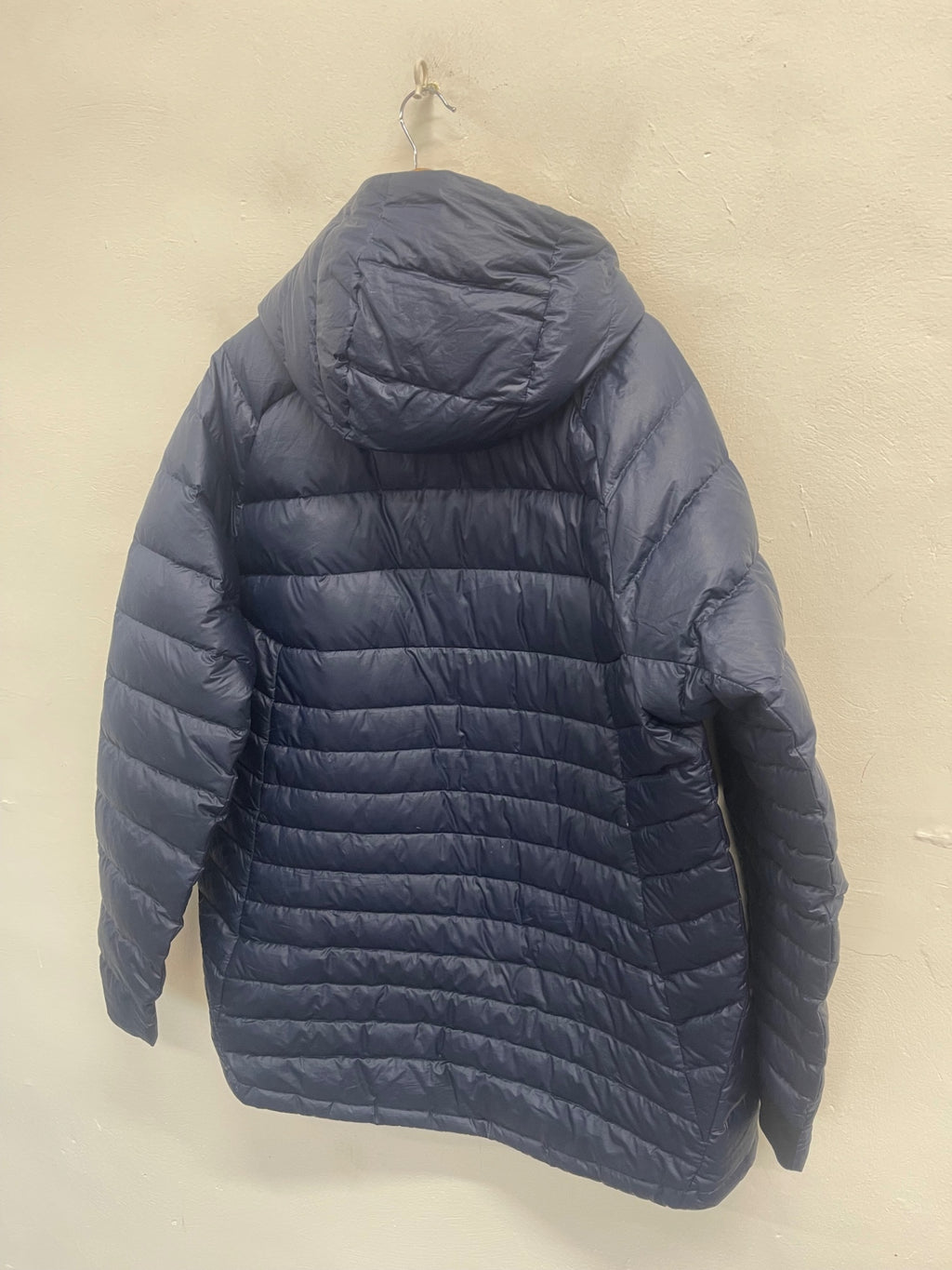 Fabulous Nike down filled Puffer Jacket XL Navy Blue ES609