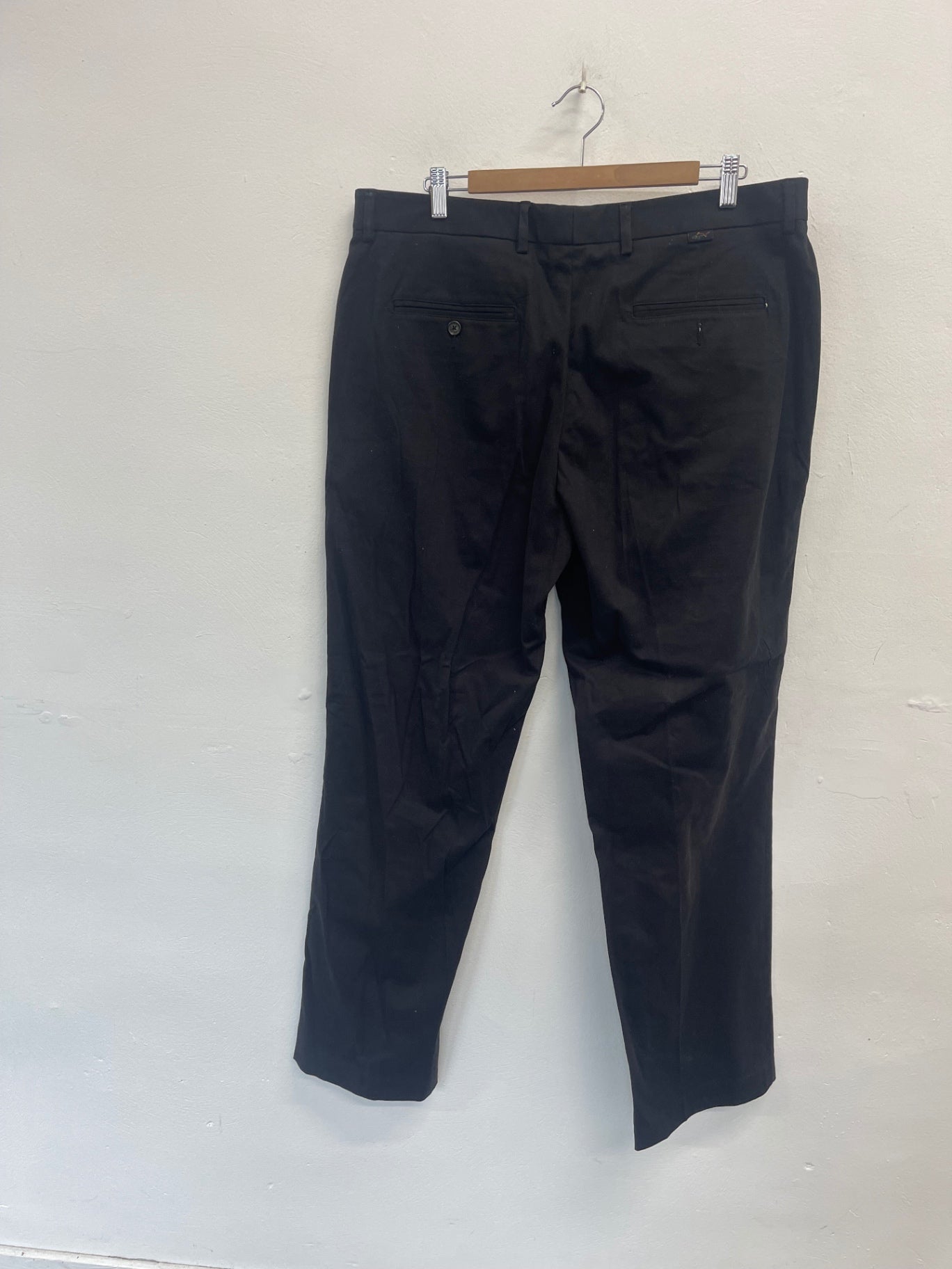 Fabulous Greg Norman Golf Trousers 38/32 Black ES609