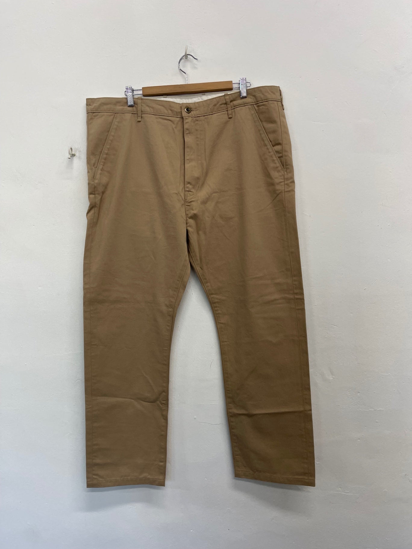 Fabulous Levi's Chinos W40 L30 Beige immaculate ES609