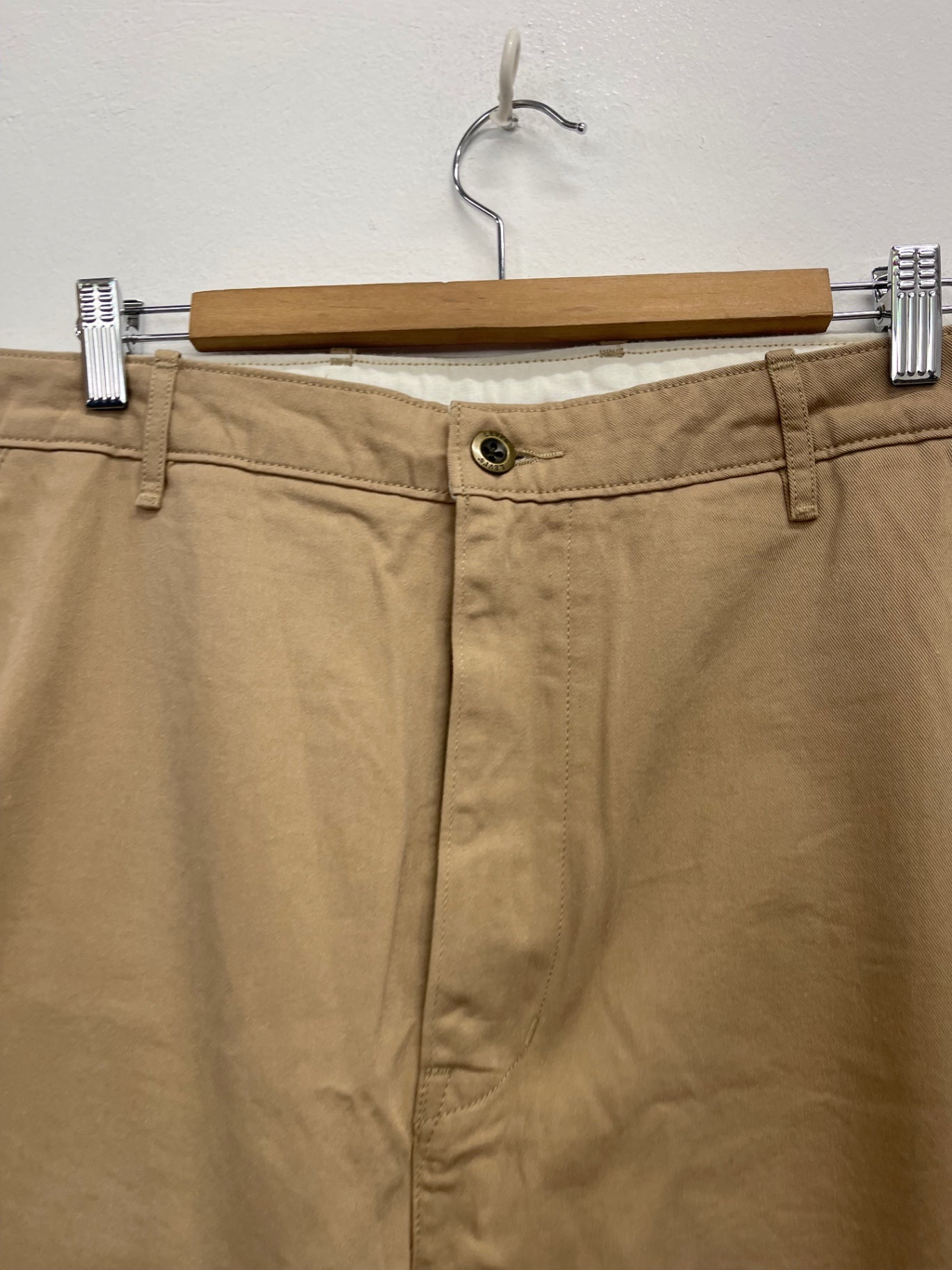 Fabulous Levi's Chinos W40 L30 Beige immaculate ES609
