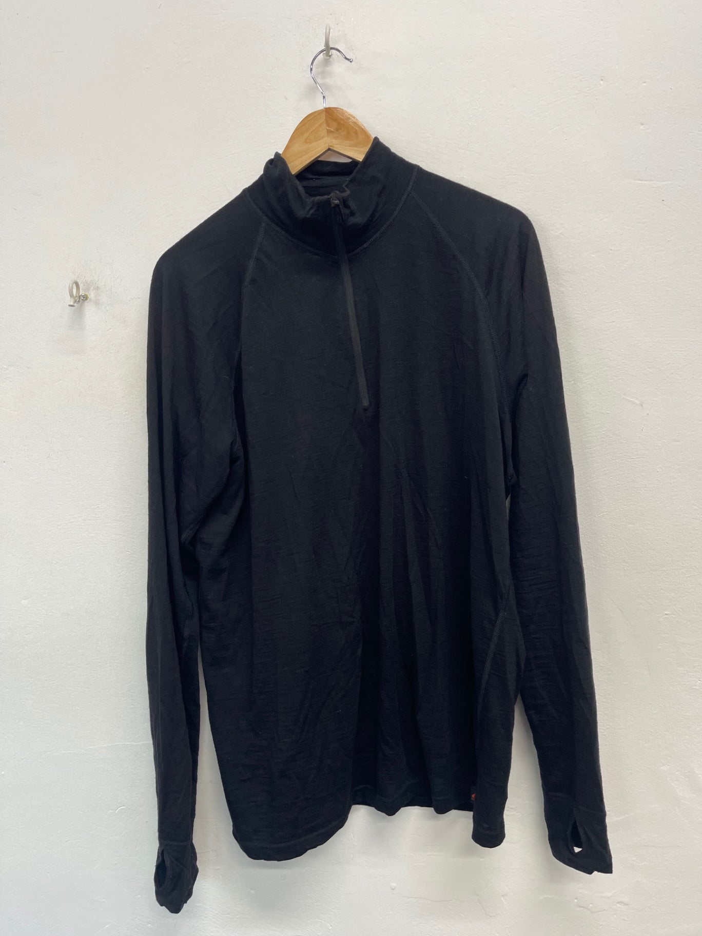 Fabulous Ivanhoe of Sweden pure merino Sweater XL Black ES609