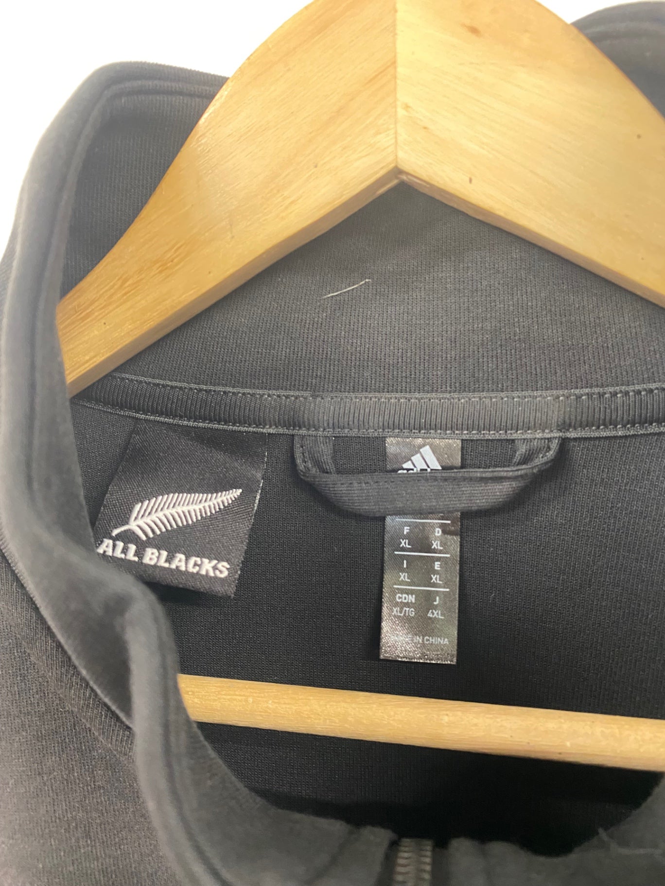 Fabulous adidas All Blacks New Zealand Training Top XL Black zip thru rugby ES609