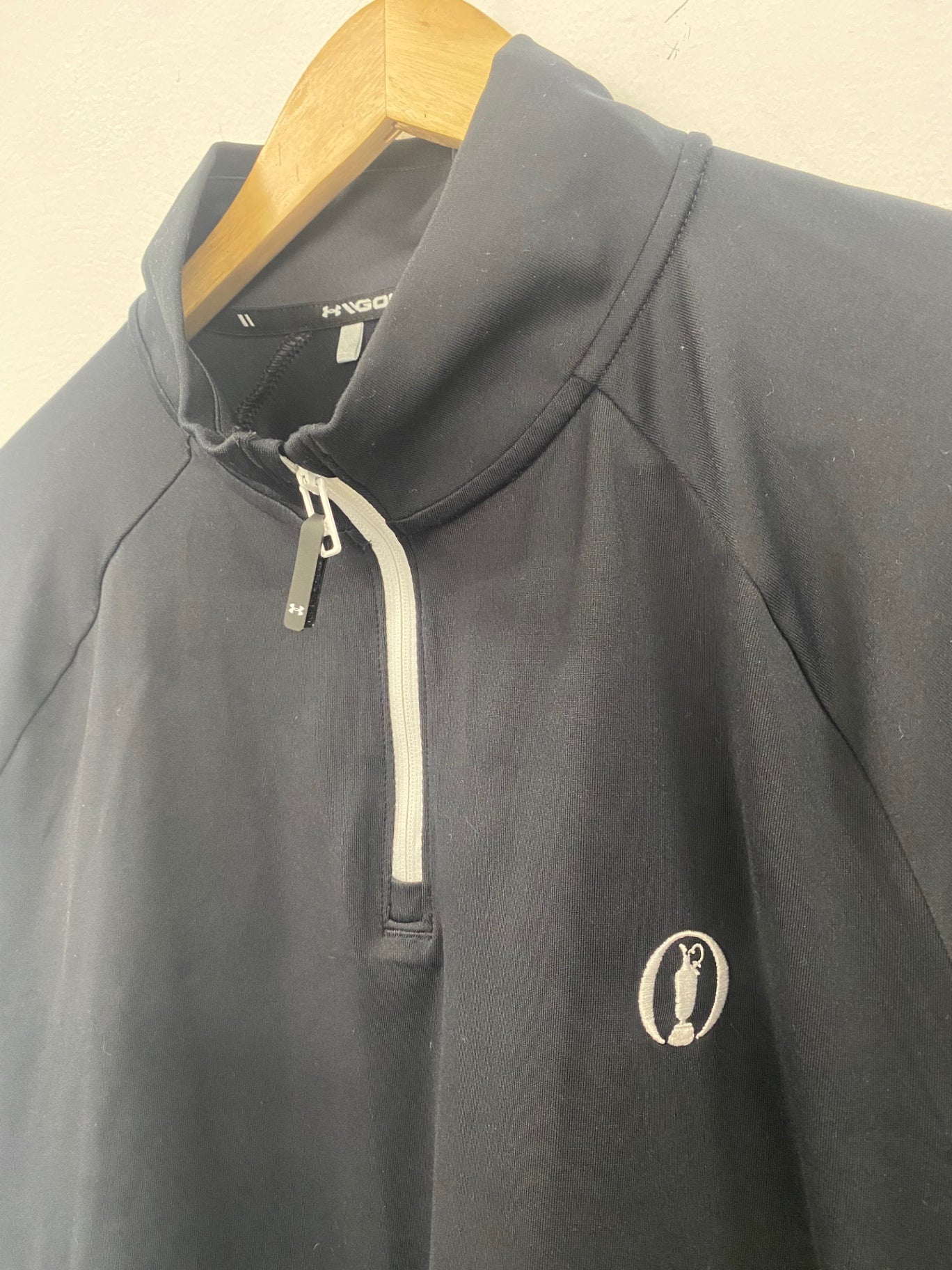 Fabulous Under Armour 1/4 Zip Top Golf Storm L Black ES609