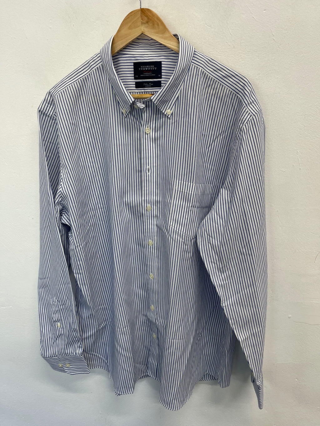 Fabulous Charles Tyrwitt non iron slim fit Shirt XL White & blue ES609