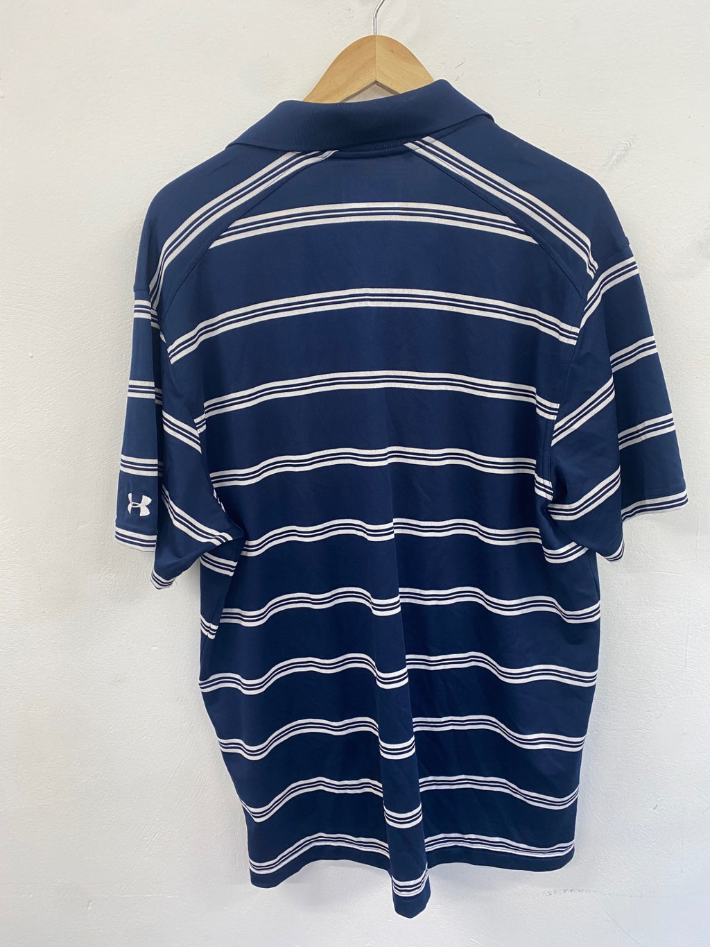 Fabulous Under Armour Polo Shirt Castle Stuart  golf XL/TG/EG Navy ES609