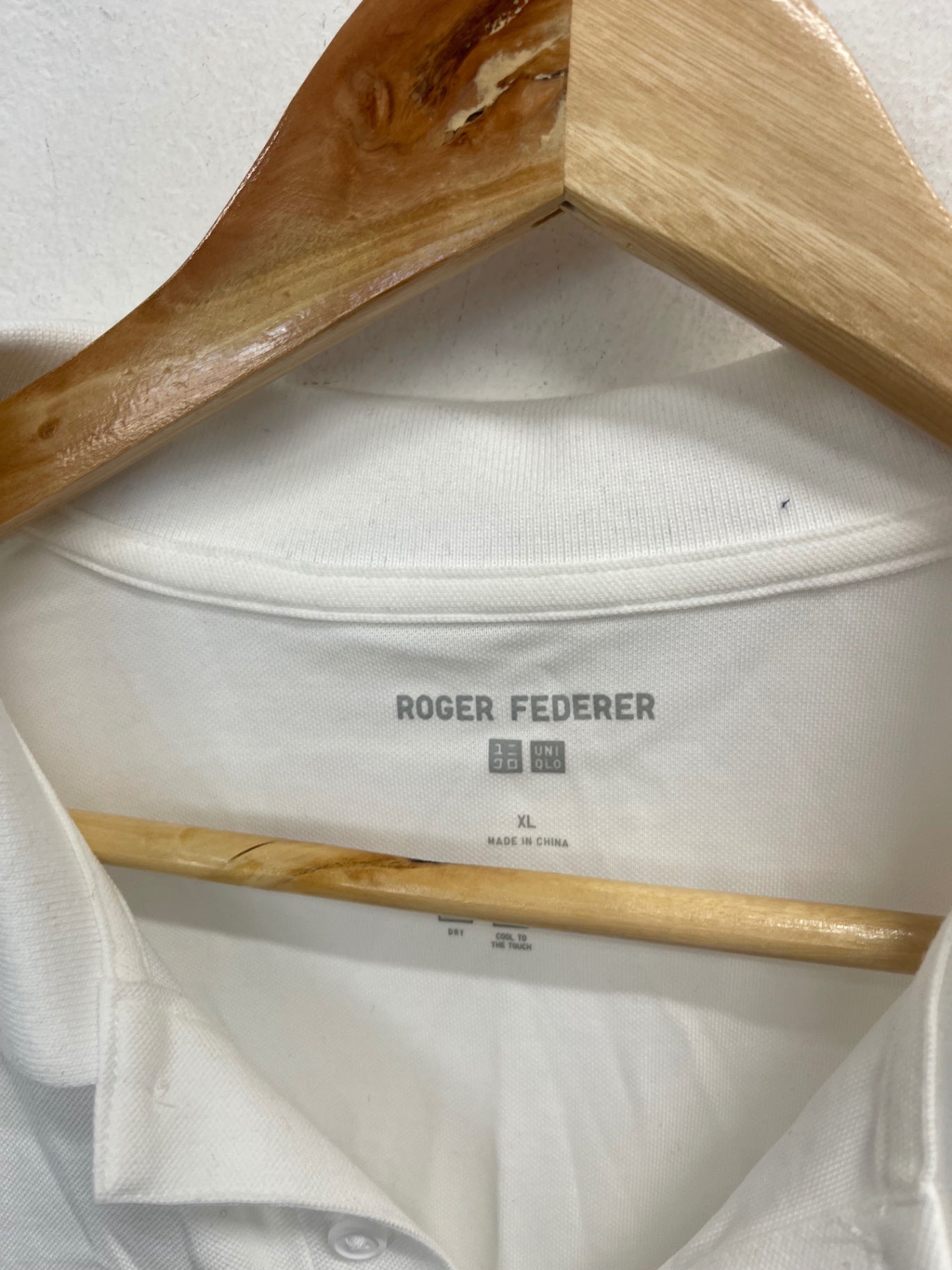 Fabulous UNIQLO x Roger Federa Polo Shirt XL White ES609