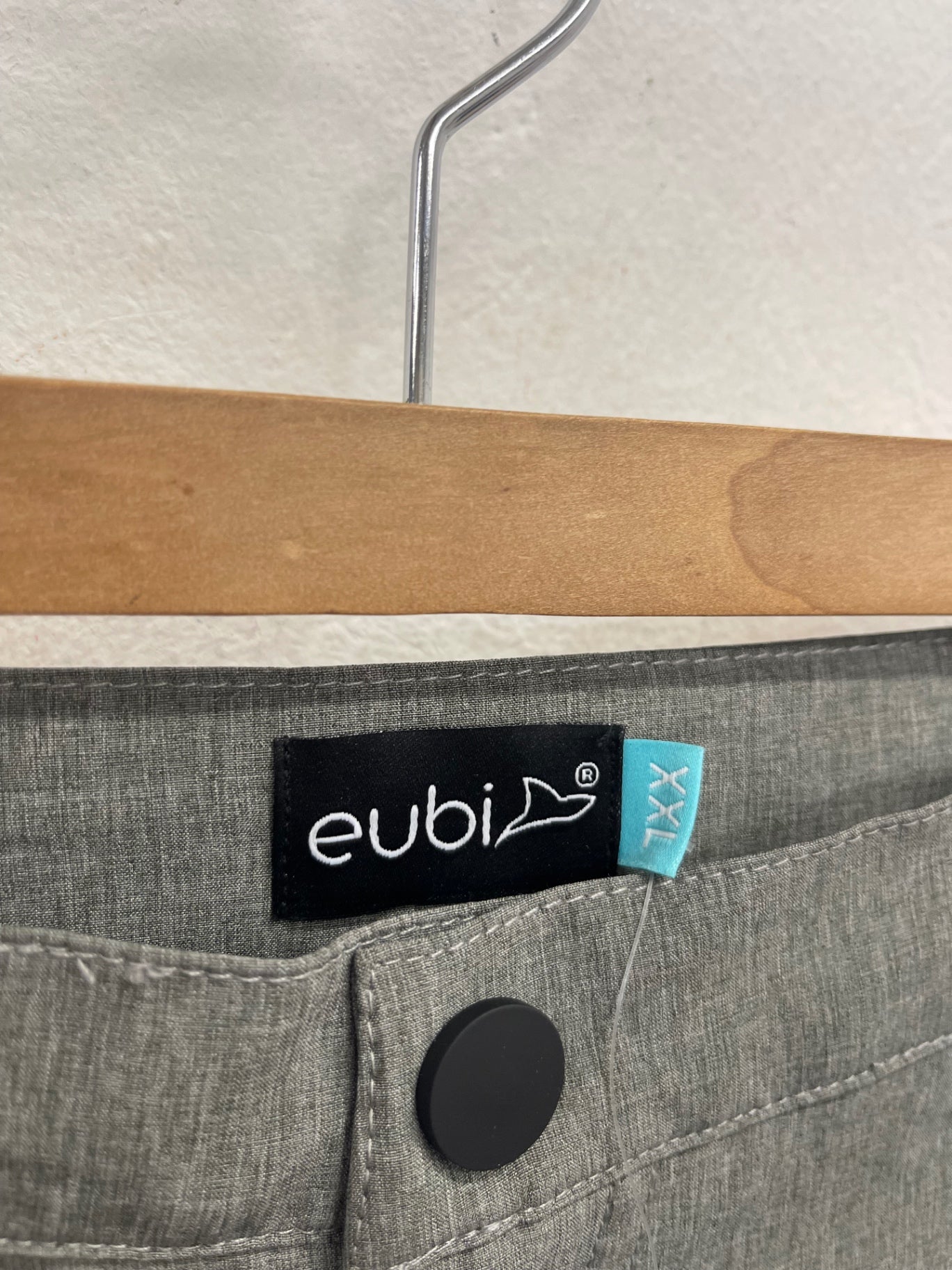 Fabulous Eubi golf sports Shorts XXL Grey New ES609