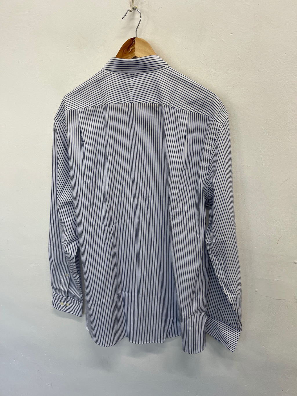 Fabulous Charles Tyrwitt non iron slim fit Shirt XL White & blue ES609