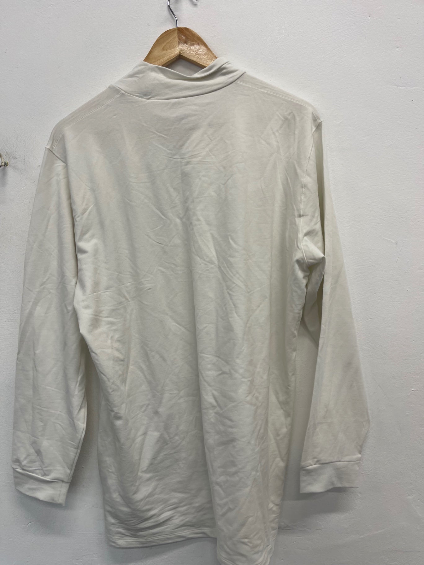 Fabulous UNIQLO Long sleeve heat tech thermal top XL Cream/Off-white ES609