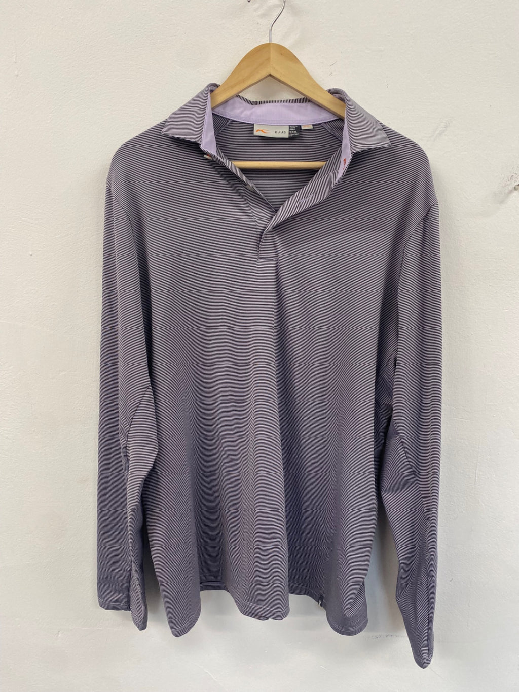 Fabulous KJUS Golf Shirt XL Gray lilac stripe Comfort fit ES609