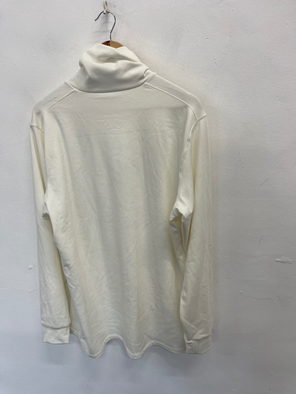 Fabulous Uniqlo Long sleeve ultra thermal heat top UK XL Cream ES609