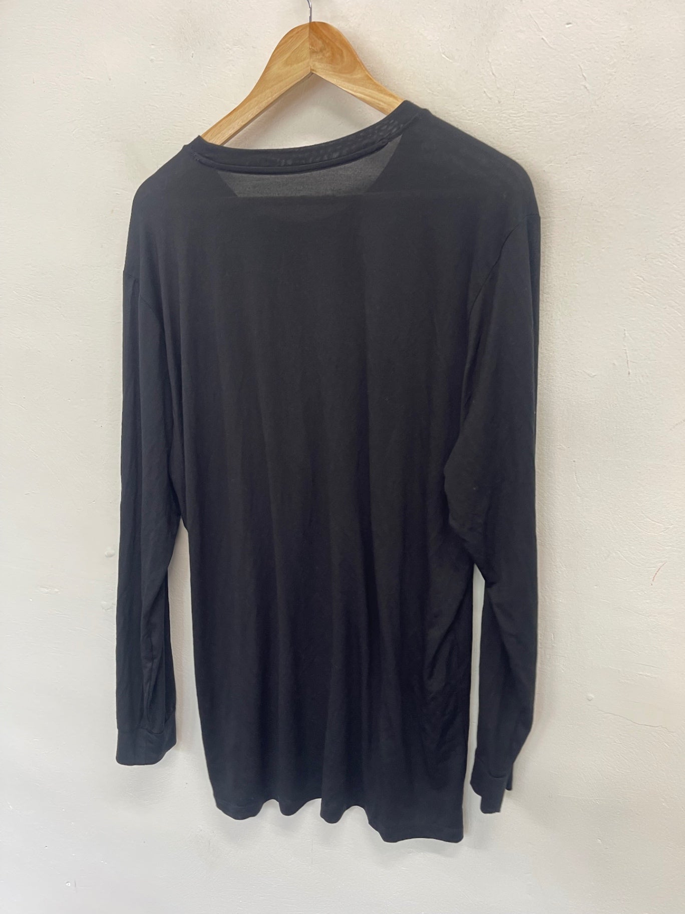 Fabulous UNIQLO Long sleeve heat tech thermal  top XL Black ES609