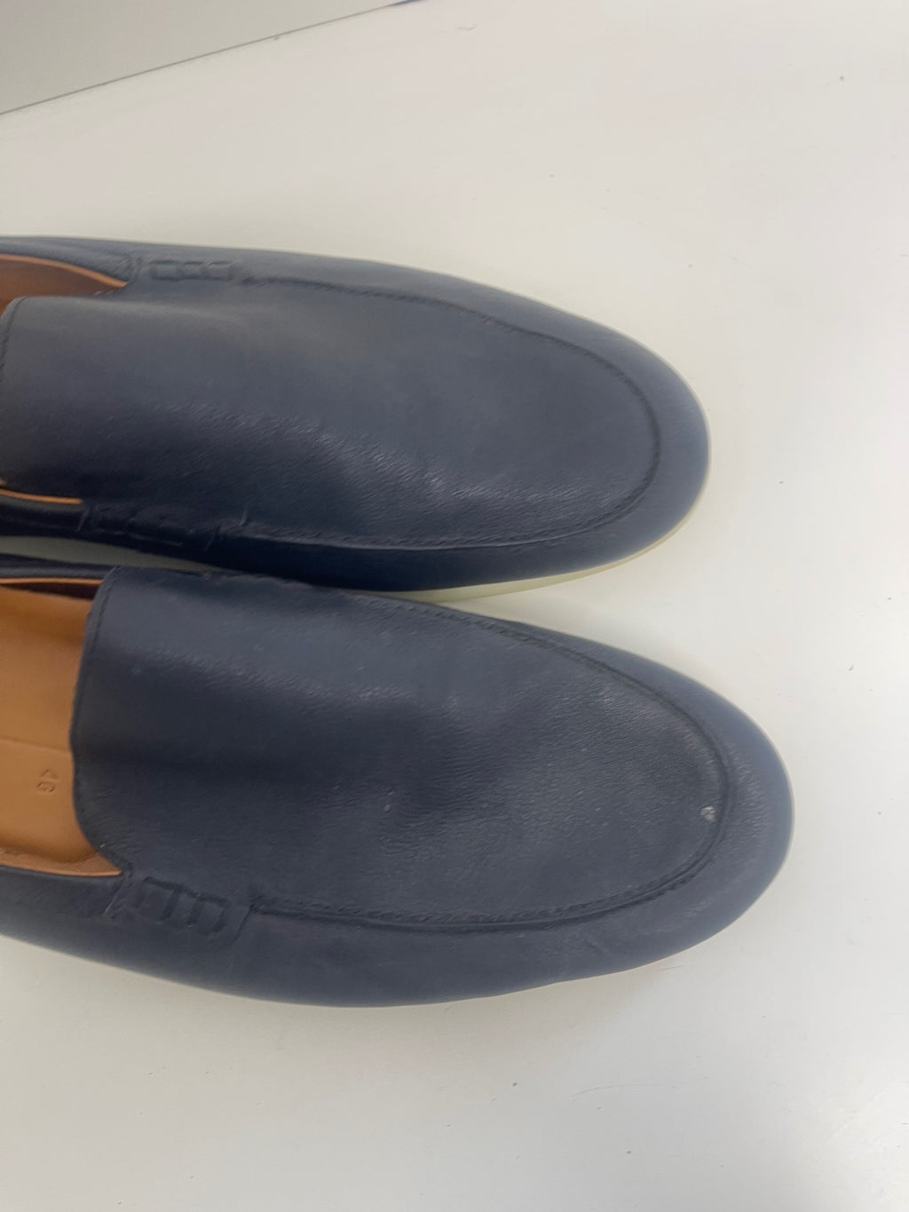 Fabulous ECCO leather boat loafers Uk11.5 navy blue ES609