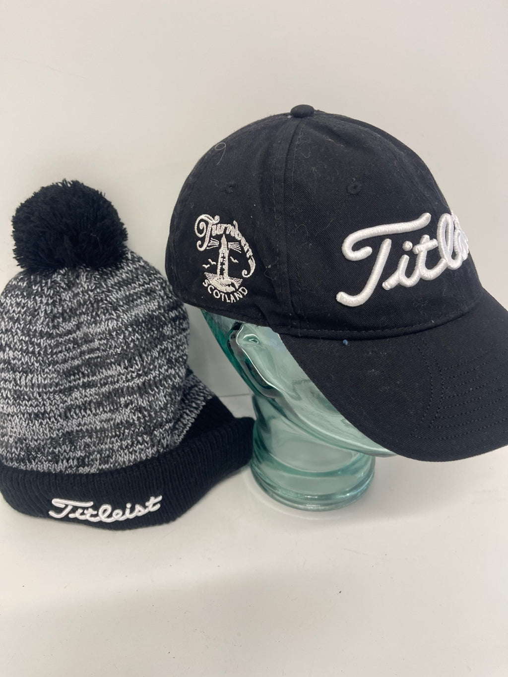 Fabulous Titleist Hats bobble & gold cap L Gray/Black #3 ES609
