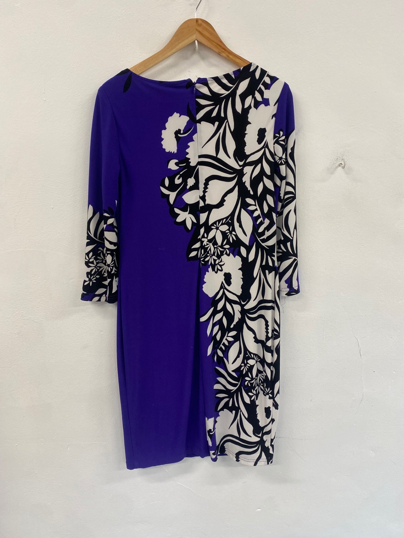 Gorgeous Joseph ribkoff floral dress purple black white wedding guest UK14 KW605
