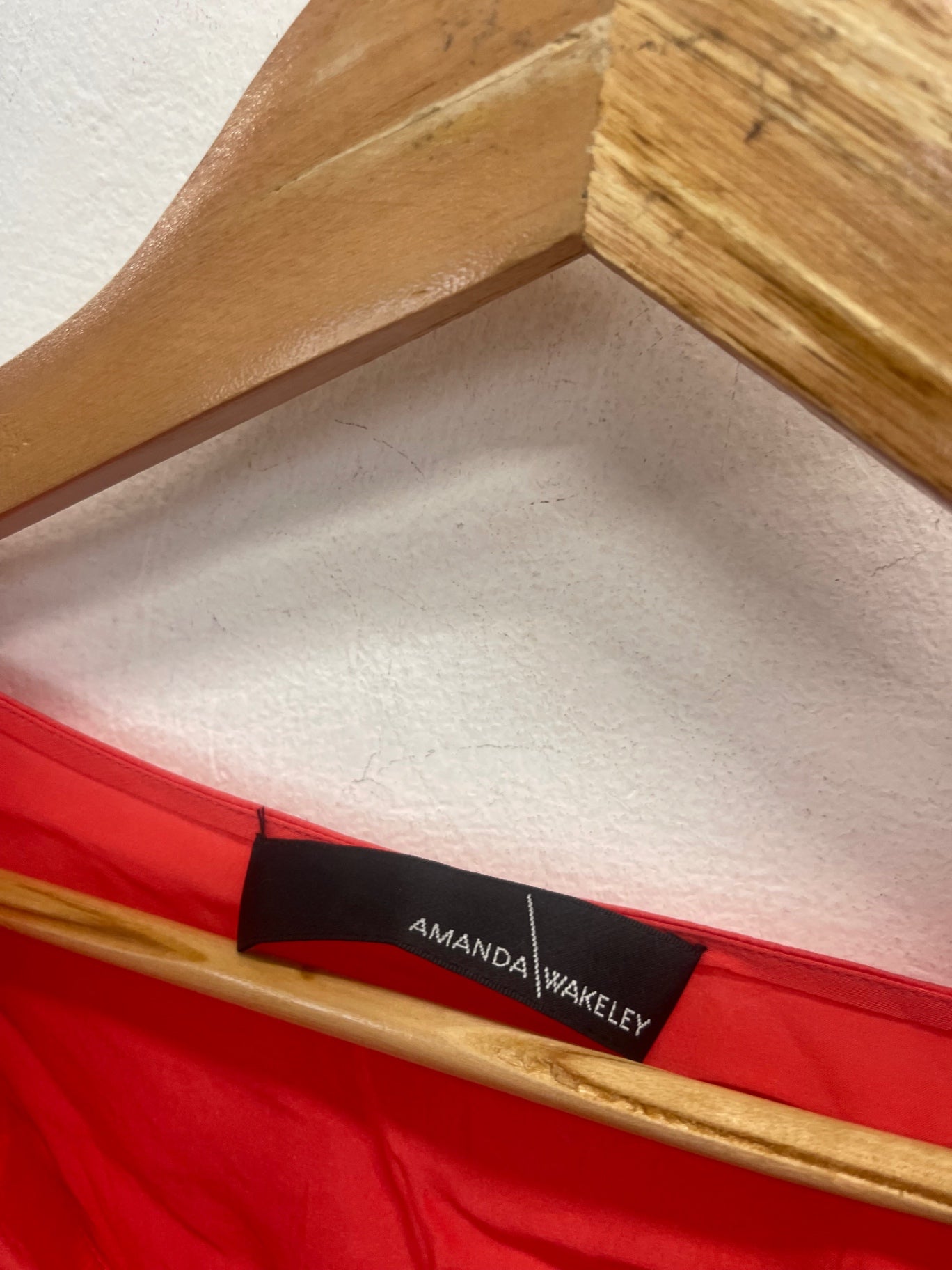 Fabulous Amanda Wakeley silk slip stunning Dress ukM coral JW603