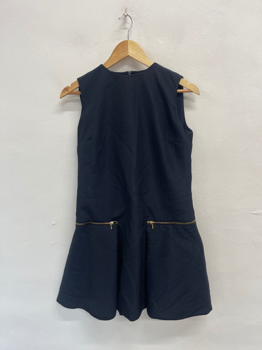Fabulous Victoria Beckham skater dress textured  UK12 Navy Gold Zip JW603