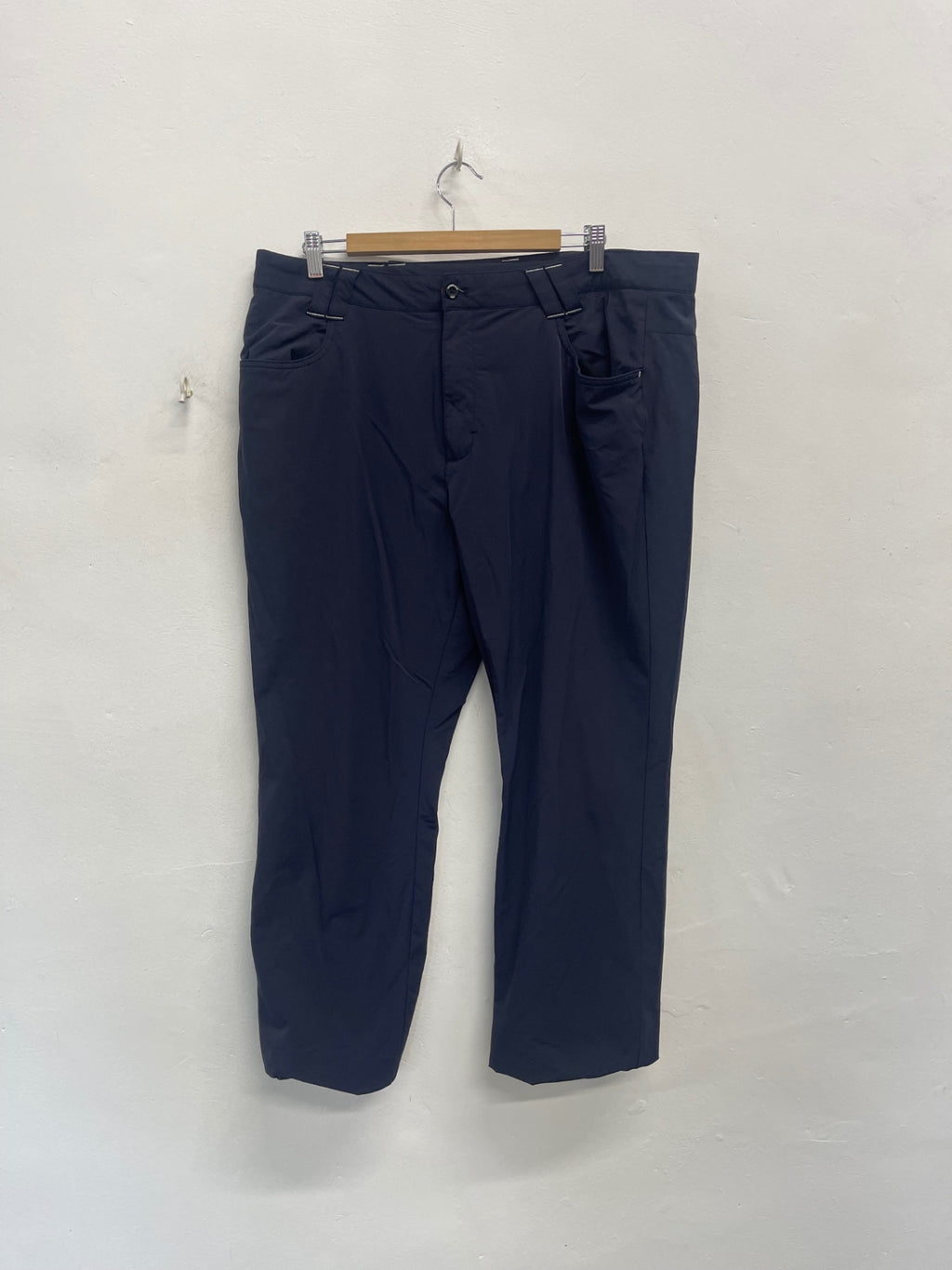 Fabulous Dwyers & Co Golf Pants UK 40 short Navy blue ES609