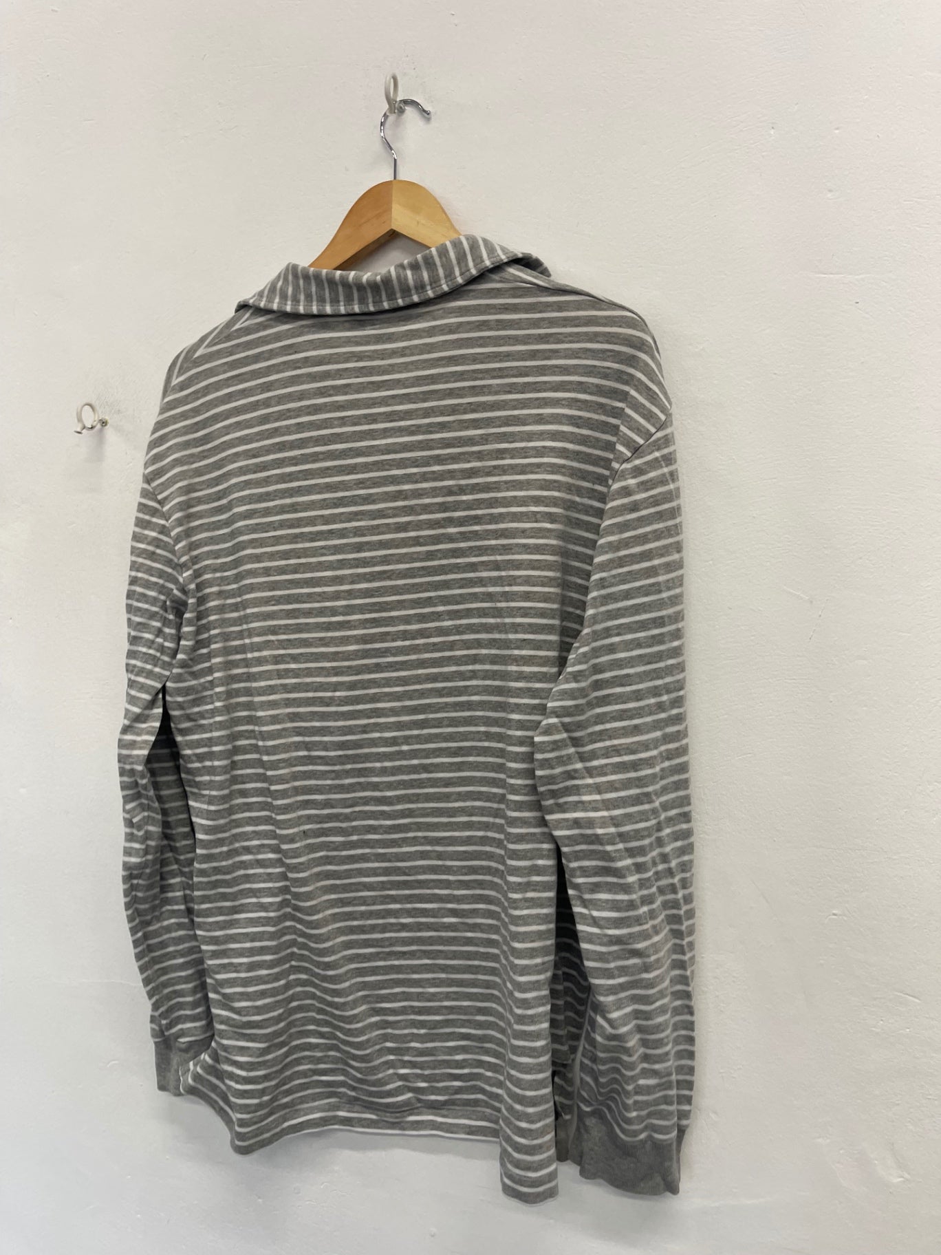 Fabulous POLO GOLF RALPH LAUREN Polo Shirt UkL Grey & White ES609