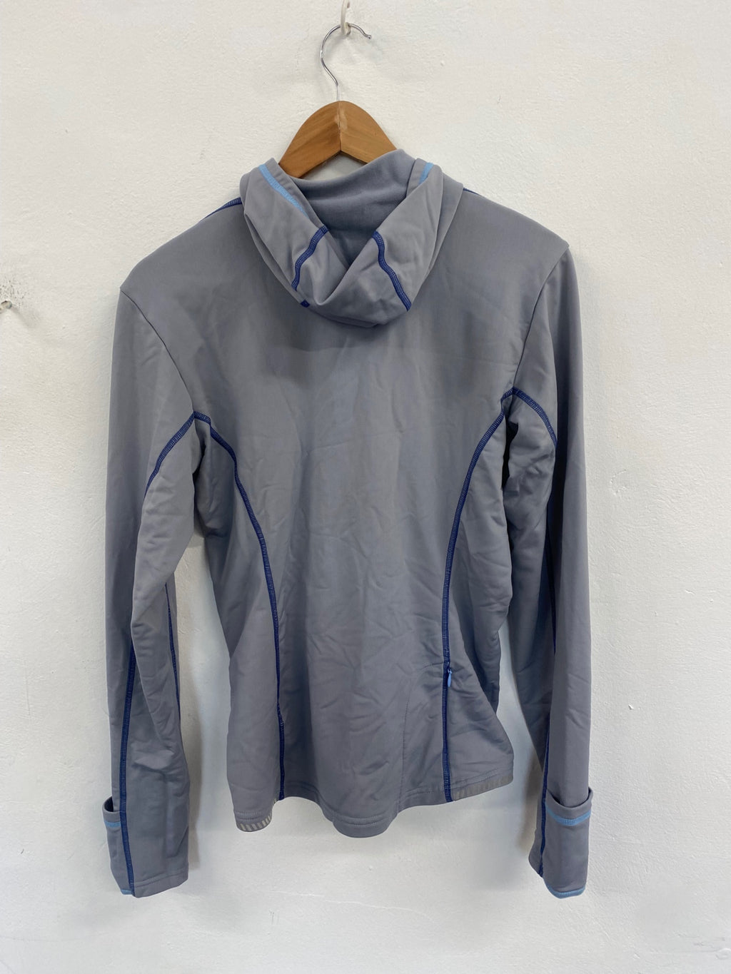 Fabulous GORE running Light grey top built in mitts gym UK12-14 FK608