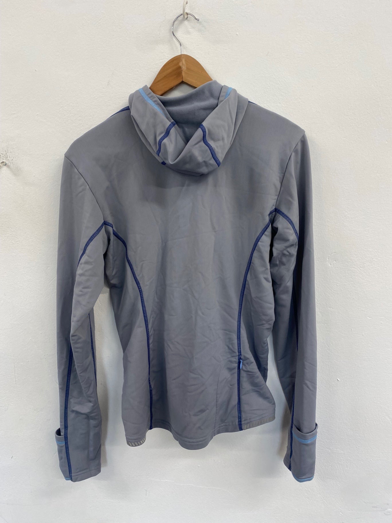 Fabulous GORE running Light grey top built in mitts gym UK12-14 FK608