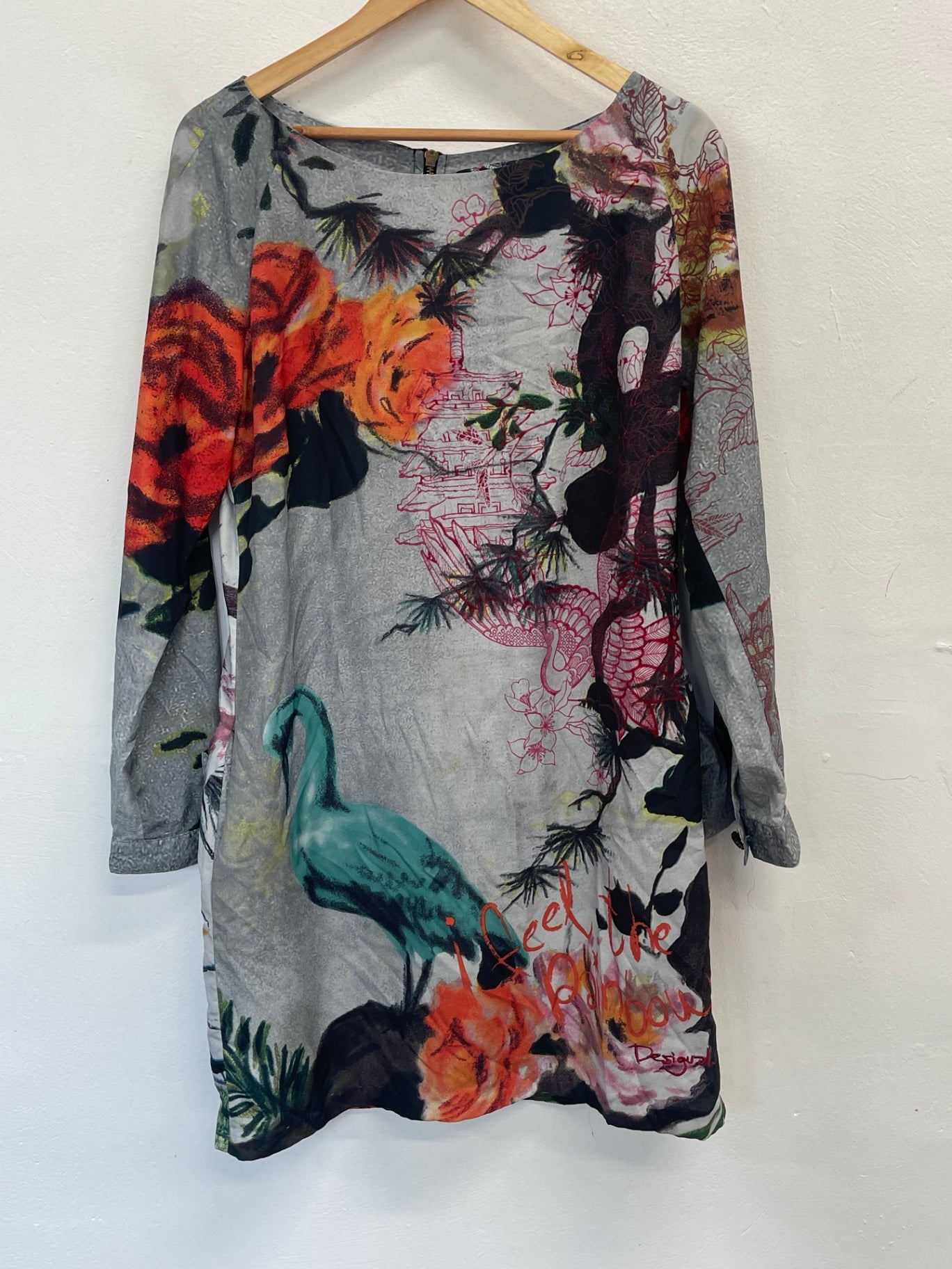 Fabulous Desigual Feel the Rainbow Dress UkM Grey floral KW605