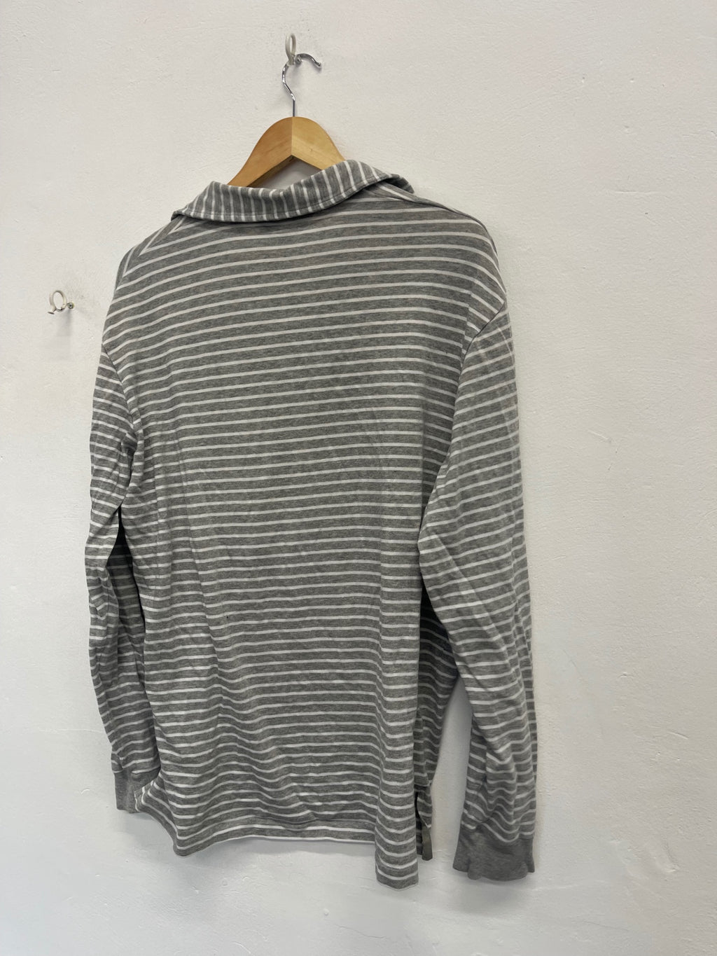Fabulous POLO GOLF RALPH LAUREN Polo Shirt UkL Grey & White ES609