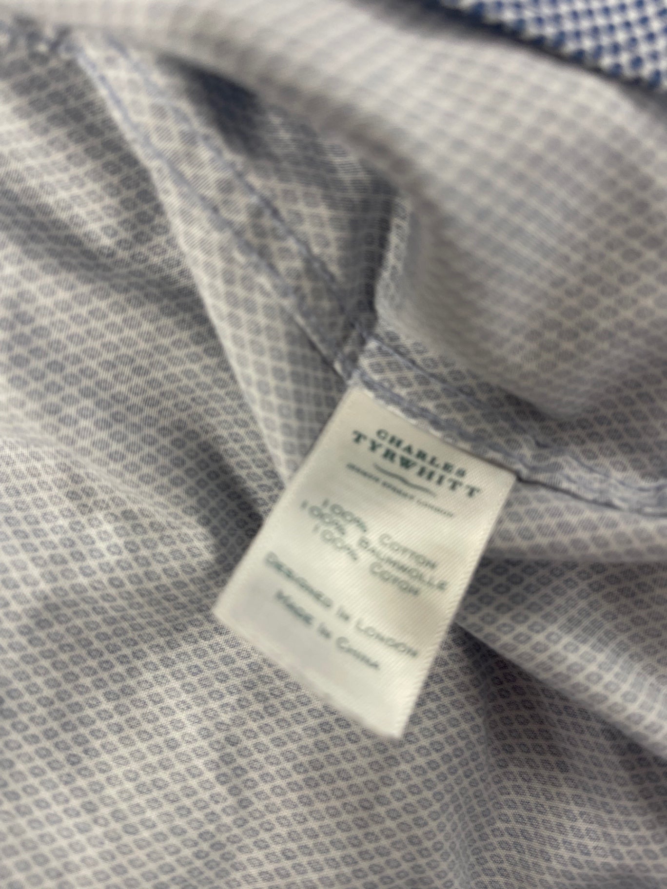 Fabulous Charles Tyrwhitt diamond Shirt UK XXL Blue & White ES609