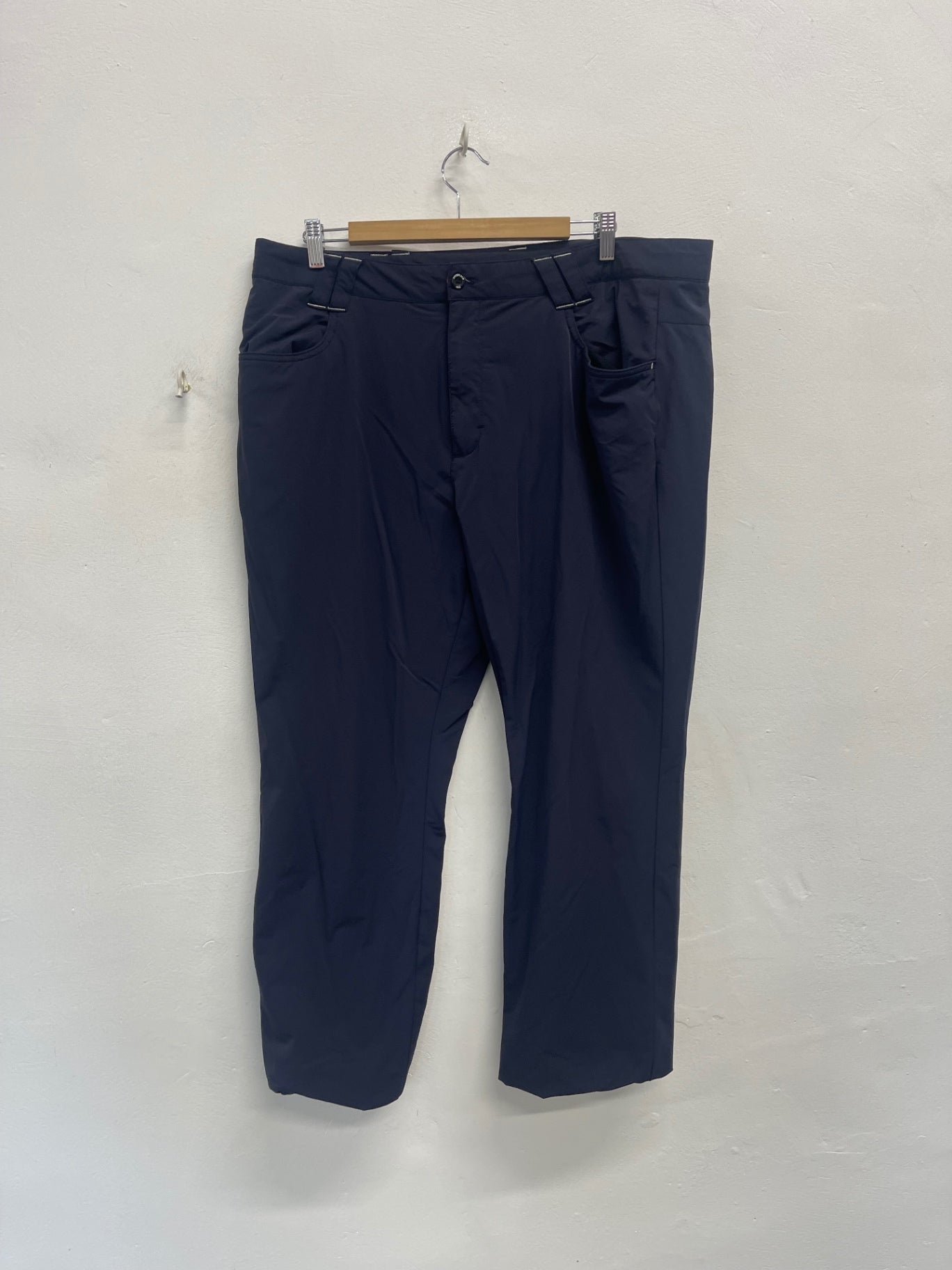 Fabulous Dwyers & Co Golf Pants UK 40 short Navy blue ES609