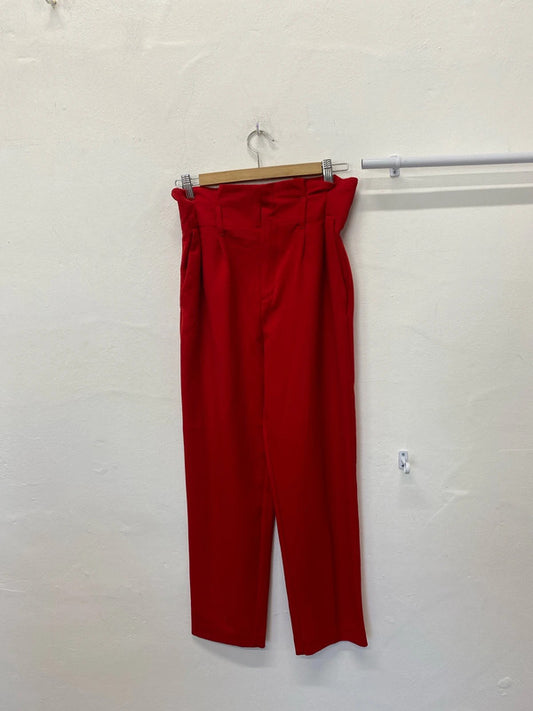 Fabulous Red Paperbag red trousers from H&M GK002