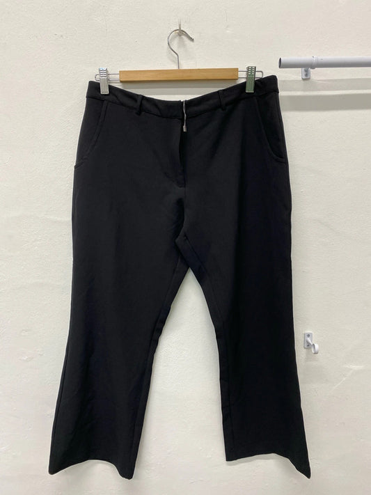 Fabulous Black cropped formal trousers Uk12 Sosandar LW005