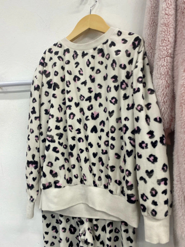 Fabulous Pyjamas bundle girls age 10-11 M&S John Lewis #12 MA003