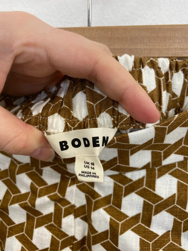 Boden Artsy Geometric Mustard & White Shorts UK 18 KN002