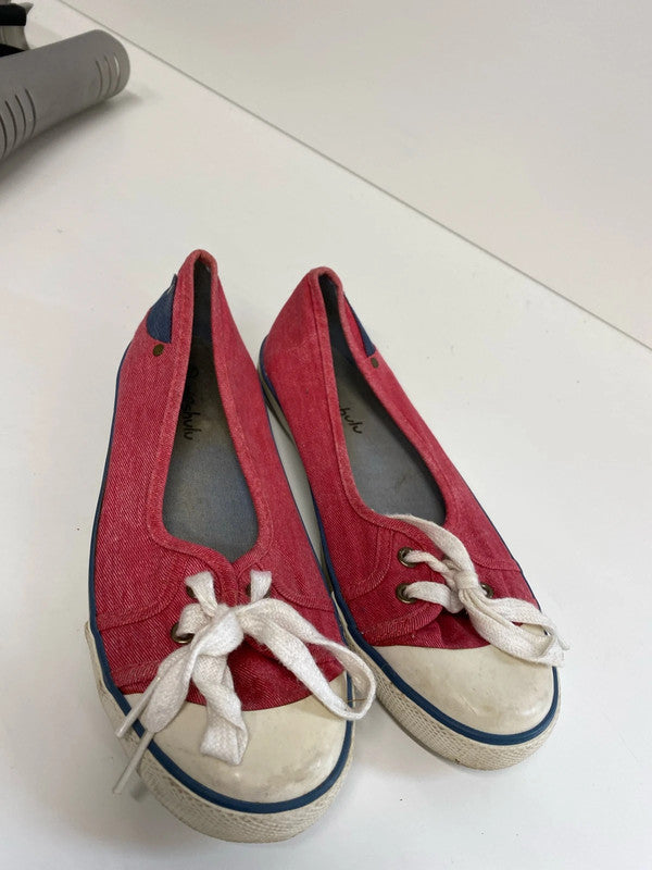 Fab Vintage Moshulu faded red 1990’s plimsole trainers Uk4 MM005