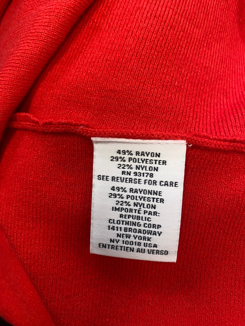 Stunning MAGASCHONI Knitted top UK 14 Red DM561