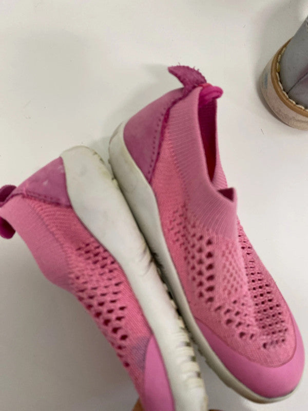 Fab girls Holiday sandal swim shoe bundle Clark’s / Bobux size 4 / Eu 20 #48 AL002