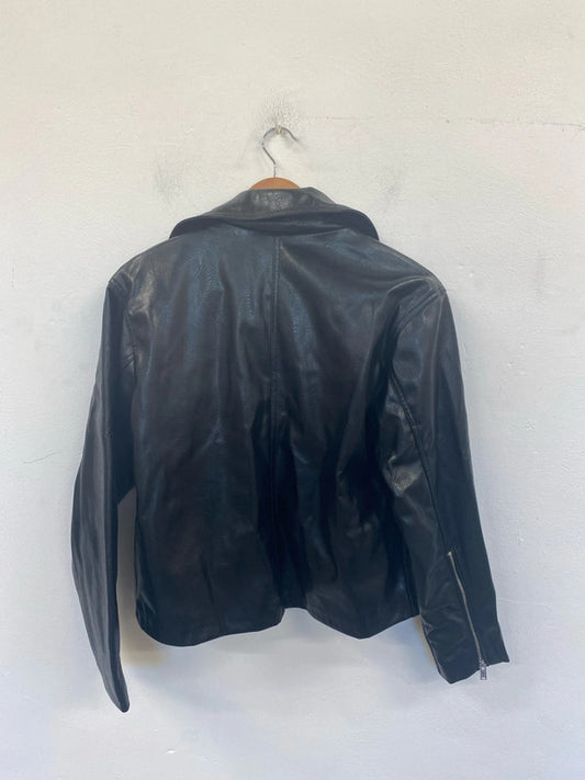 Zara Chic Black Faux Leather Jacket Size M AO001