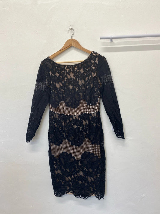 Fabulous Coast Overlay occasion dress Uk14 black & nude MW001