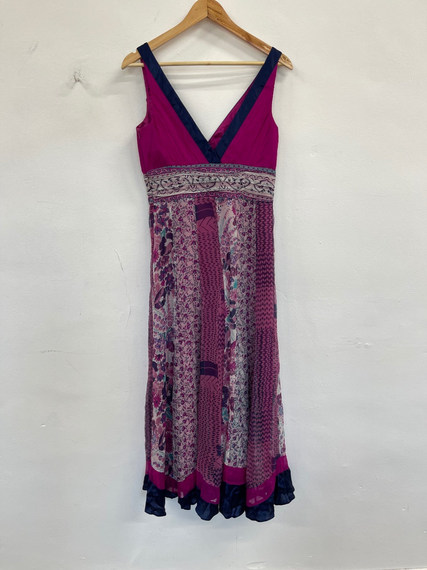 Stunning Monsoon silk floaty romantic Dress Uk10 Fuchsia/Magenta KS544