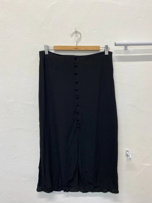 Fabulous Pencil skirt from H&M crepe fabric Uk12 JB001