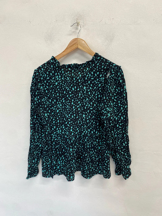 Lovely very black blue spotted frill blouse UK 12 NN001