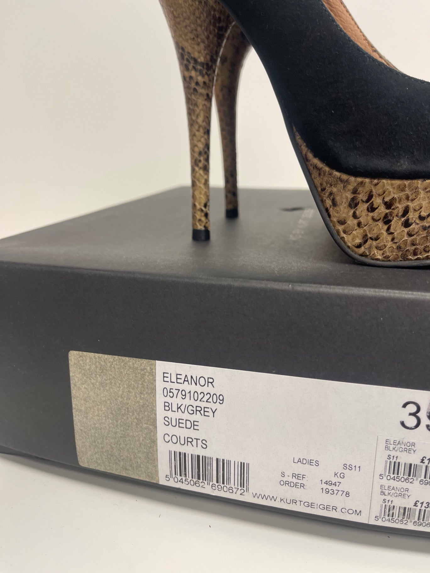 Stunning Kurt Geiger Eleanor suede Pumps UK6 Black PP546