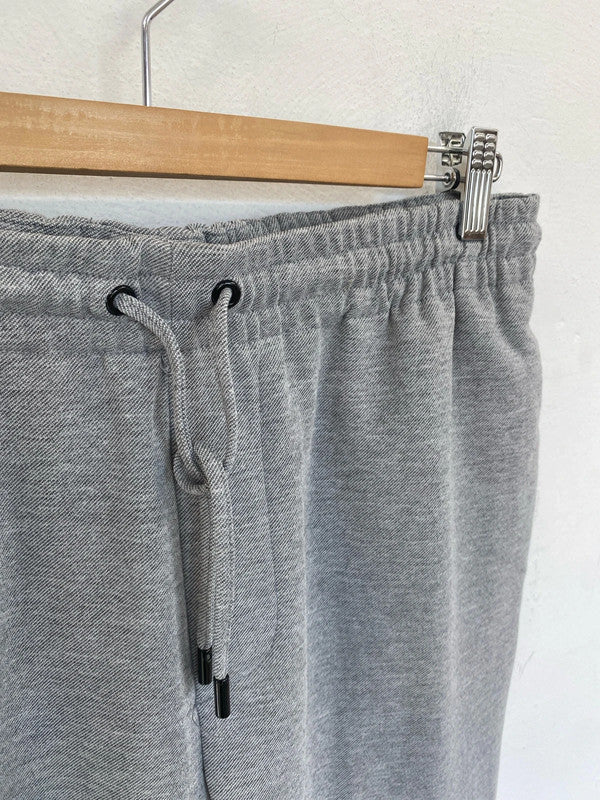 Great pair of Zara casual smart trousers light grey M LL003