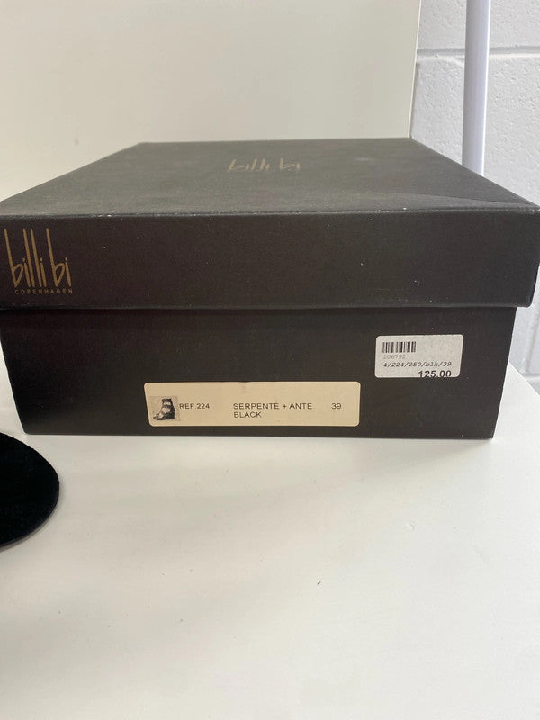 Gorgeous Billi Bi snakeskin and velvet strappy wedge heel 6 KM004