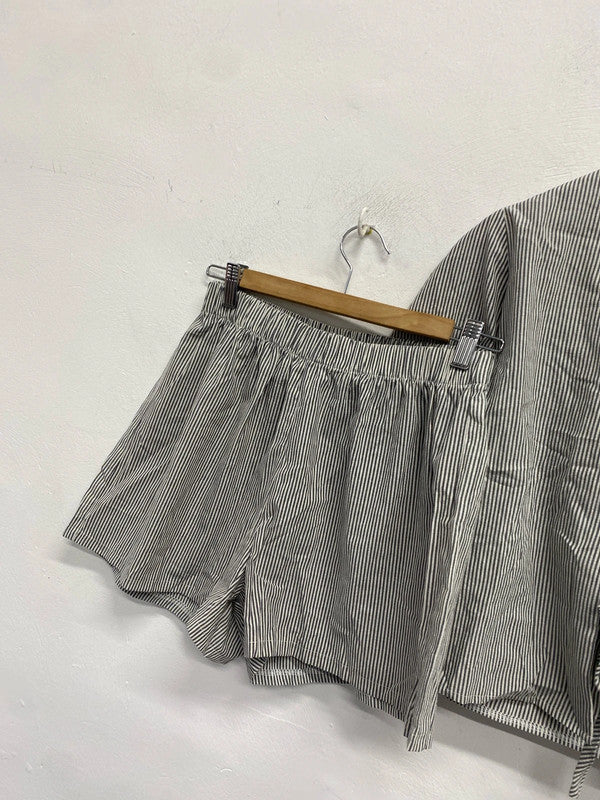 Lovely shien grey white striped Co ord tie top UK M KS002