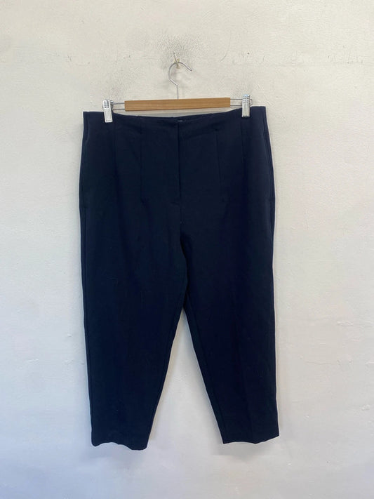 Lovely m&s navy short trousers office UK 14 short AO001