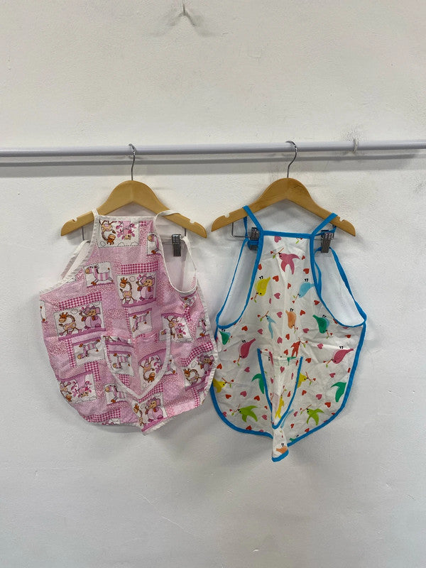 Fun and fabulous duo girls aprons bundle 47 JS004