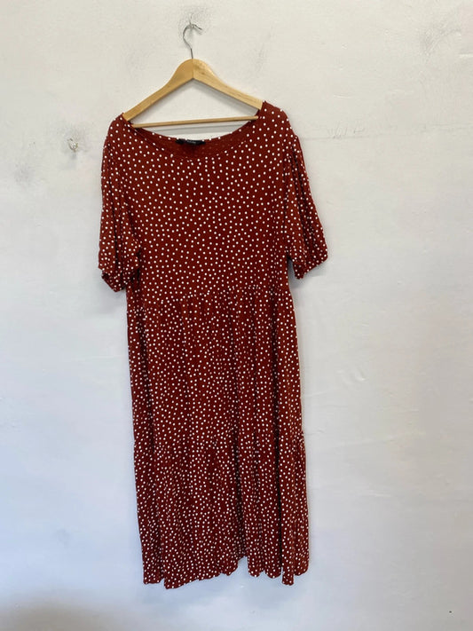 Lovely love yours tiered midi dress terracotta UK 22-24 IM001